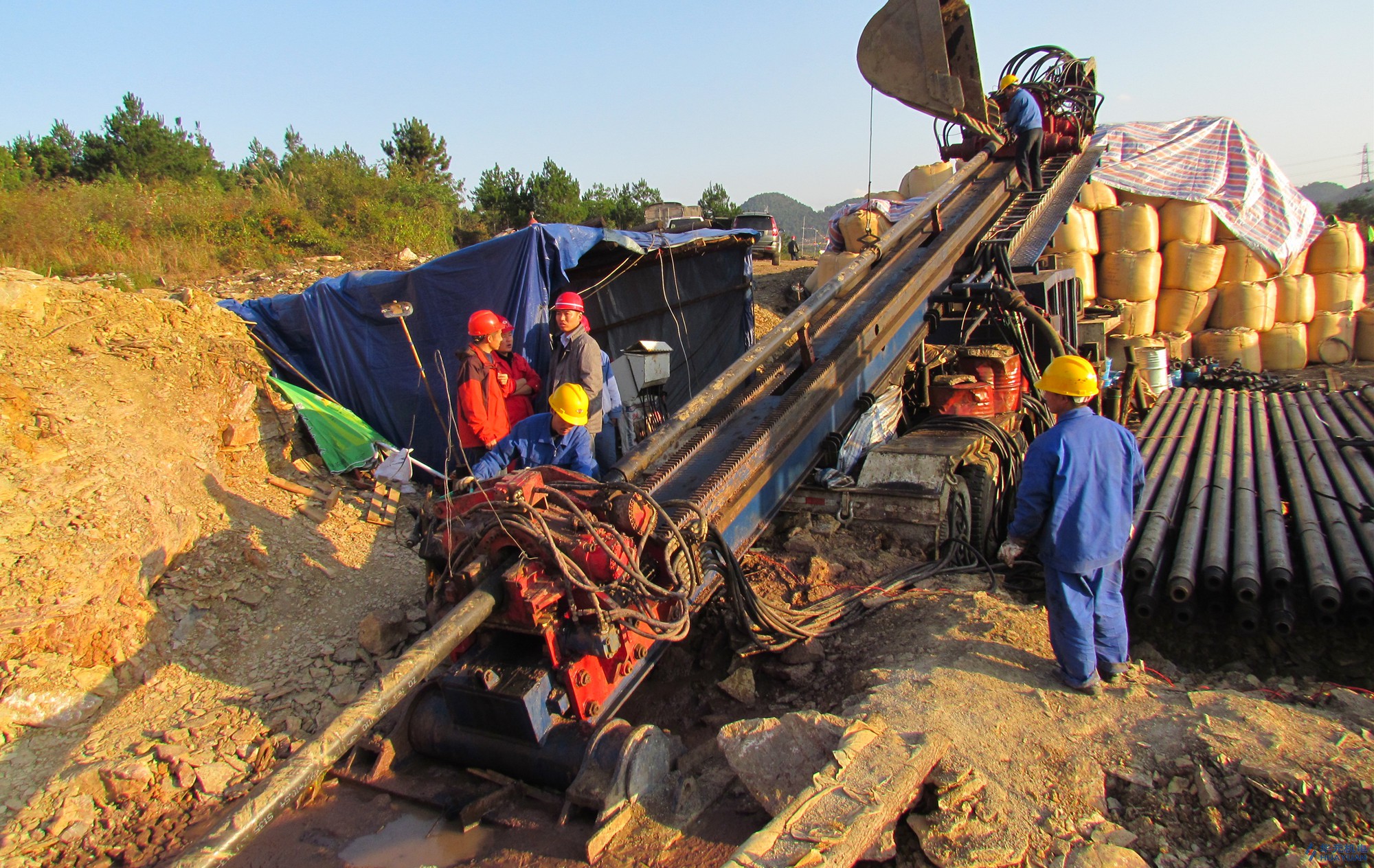 黔渝線上，華元公司承建的12項穿越工程已完工11項